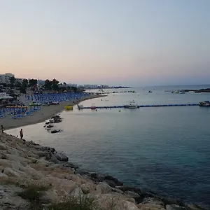 Astreas Protaras